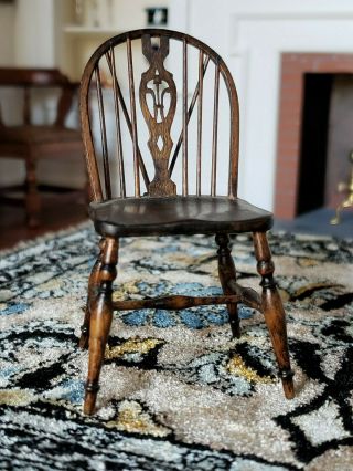 Dollhouse Miniature Artisan W.  C.  Auger Windsor Chair Signed 1:12