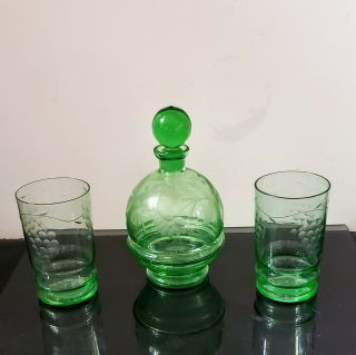 Green Depression Glass Decanter With Stopper & 2 Juice Water Tumblers