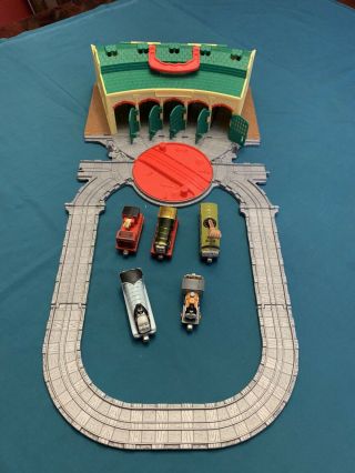 Fisher Price Thomas Take N Play Tidmouth Shed With Trains
