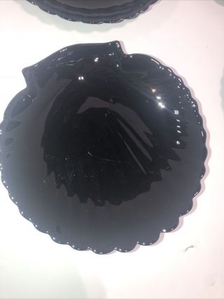 Set Of 4 Arcoroc France Sea Shell Clam Shaped Black Glass Plates 2