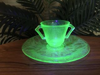 Vintage Green Vaseline Uranium Glass Footed Sugar Bowl And Plate