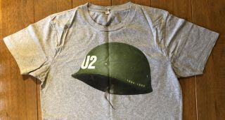U2 The Best Of 1980 - 2000 Official Mans T - Shirt Grey