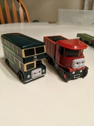Trackmaster Thomas & Friends " Green Bulgy " And Elizabeth Bus Hit Toy Company