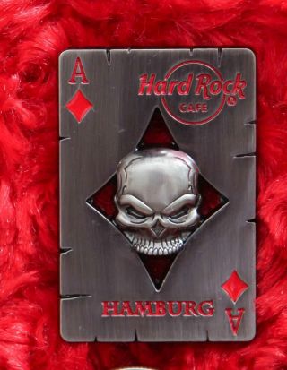 Hard Rock Cafe Pin HAMBURG 3D SKULL Poker Playing Card Diamond hat lapel logo 2