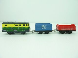 Thomas And Friends Trackmaster Railway Motorized Train Phillip And 2 Cars