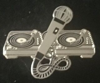 Beck - Where Its At " 2 Turntables And A Microphone " Pin Limited Edition