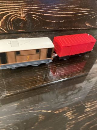 Talking Toby Thomas & Friends Trackmaster Motorized Train With Rail Car