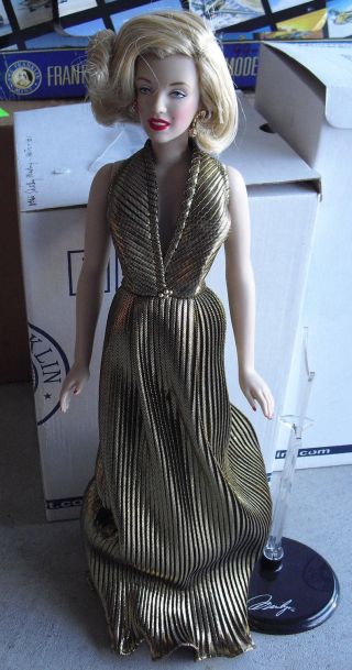 Rare Franklin Vinyl Marilyn Monroe In Gold Sample Doll 15 " Tall Look