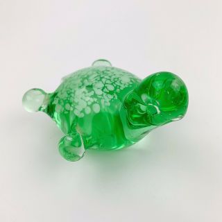 Vtg Art Glass Handblown Turtle Figurine Paperweight Green Speckled Read