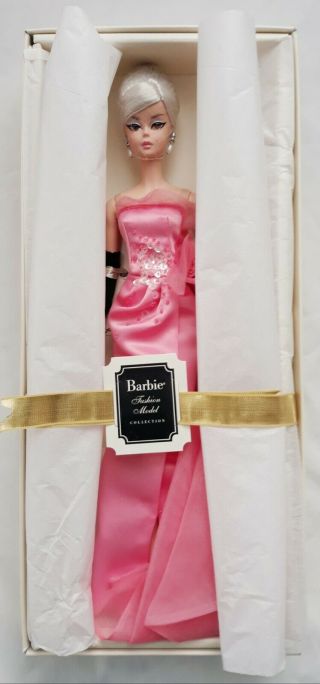 2016 Bfc Glam Gown Silkstone Barbie Doll - - Gold Label Ltd Ed - - In