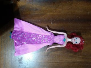 Mattel Disney Ariel Singing Doll 2012 transforms dress to fins little mermaid 3