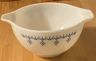 Vintage Pyrex Snowflake Blue Garland Cinderella Mixing Bowl 1 1/2 PINT 441 3