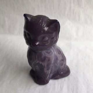 Vintage Boyd Glass Cat Miss Cotton Purple Slag Glass Figurine 2 5/8 "
