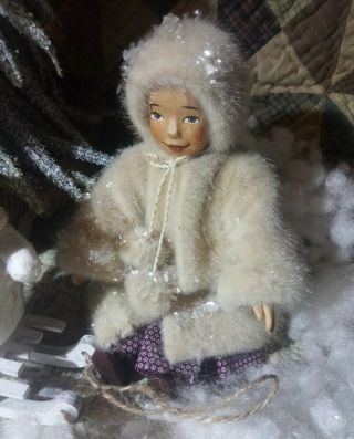 carved wood Hitty doll in vintage style 6.  5 (16.  5cm),  her snowman. 2