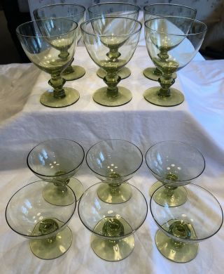 Set Of 12 Vintage Glass Avocado Green Depression Dessert/cocktail Footed Cups