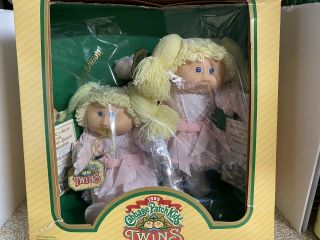 Vintage Cabbage Patch Kids Twin Dolls Nib Blond Blue Eyes Pink Party Dresses
