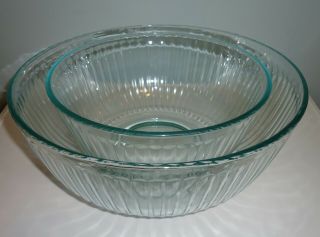 Pyrex 7403 - S & 7404 - S Ribbed Clear Green Mixing Nesting Glass Bowls Usa