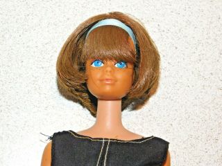 Barbie: Vintage Brunette Bend Leg Midge Doll W/longer Hair