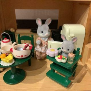 Sylvanian Families Big House With Red Roof Furniture Doll Set 3