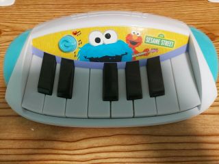 2010 Hasbro Sesame Street ELMO LET ' S ROCK White Piano Keyboard Musical Toy 3