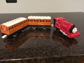 Motorized Skarloey With Annie And Clarabel Cars Thomas & Friends Trackmaster