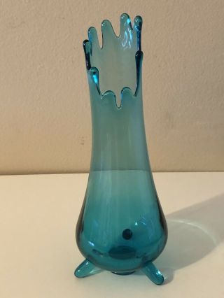 Vintage L.  E.  Smith MCM Aqua Blue Vase 3 Footed Base 2