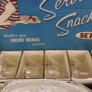 Vintage Anchor Hocking Anchor glass Serva Snack Set 4 Serving Trays and Cups Box 2