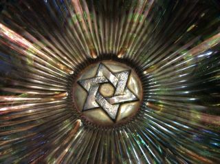 Imperial Star Of David Carnival Glass Bowl,  Electric Green Just Stunning 9”