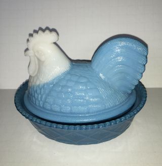 Vintage Westmoreland Blue & White Milk Glass Chicken/hen In Nest Candy Dish Farm