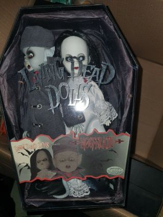 Living Dead Doll Nosferatu And Victim Rare