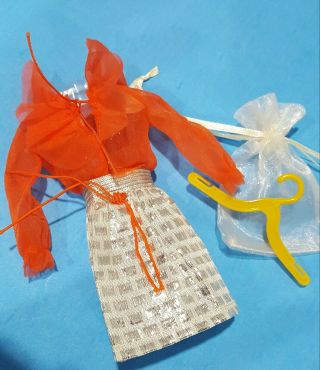 Vintage Barbie " Fun Shine " 3480 (1972) Vhtf,  Orange Top & Silver Skirt