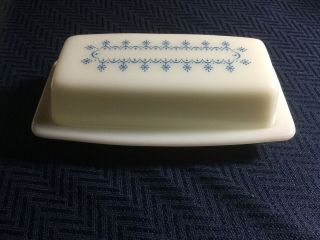 Pyrex Vintage Blue Garland Snowflake Covered Butter Dish 72 - B Exc.