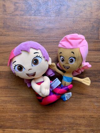 Bubble Guppies Oona &molly Plush Dolls Set Of 2 Toys