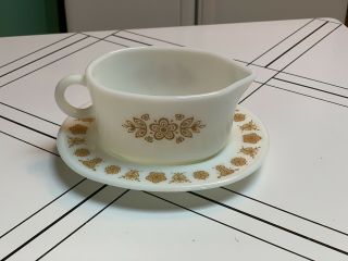 Vintage Corelle Corning Gravy Sauce Boat With Under Plate Butterfly Gold Pyrex