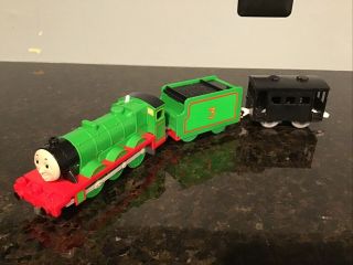 Thomas & Friends Trackmaster Henry With Caboose Motorized