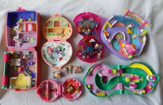Vintage Polly Pocket Bundle with Figures and Other Items 2