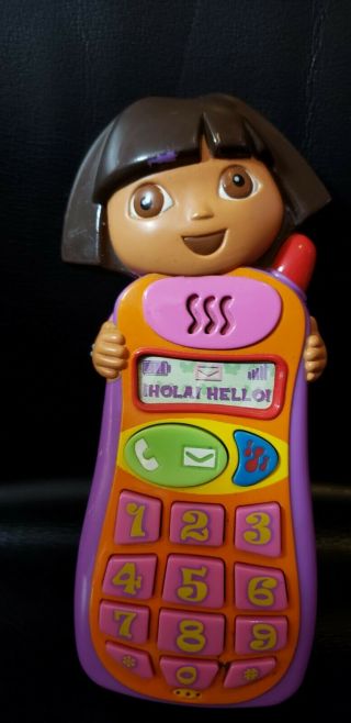 Dora The Explorer Knows Your Name Cell Phone Telephone 2006 Mattel Toy