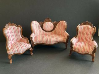 1:12th Scale Dollhouse Miniature Upholstered Victorian Sofa And Chairs By Leonet