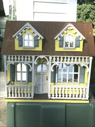 Vintage Wood Doll House circa 1990 ' s Handmade from Kit 