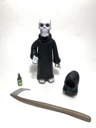 Loose Family Guy Death W/ Dog Series 2 Skull Variant Complete Mezco Chase