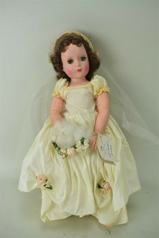 Vintage Madame Alexander Wendy Bride Doll Wedding White Dress Brunette Hair
