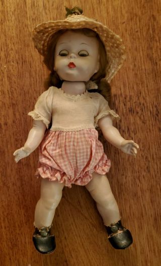 MADAME ALEXANDER QUIZ KINS DOLL,  Tagged Clothing.  Shakes/Nods Her Head 2