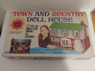 Vintage Wolverine Toy Co.  Town And Country Doll House 806 Htf
