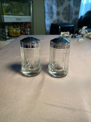 Vintage Federal Glass Company Madrid Pattern Salt And Pepper Shakers