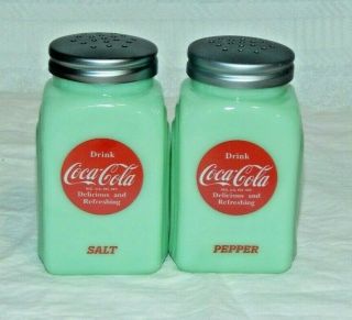 Jadeite Glass Coca - Cola Salt & Pepper Shakers W Arch Sides Table Range