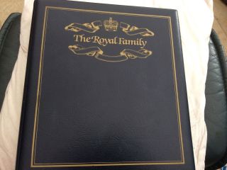 The Royal Family 4 Ring Stamp Album With Overseas Stamps & First Day Covers 1997