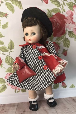 Vintage Madam Alexander Kins Wendy Doll Bkw 8” ❤️
