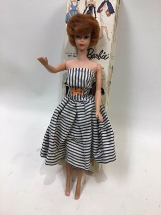Vintage 1962 Mattel Brunette Bubble Cut Barbie Doll No.  850