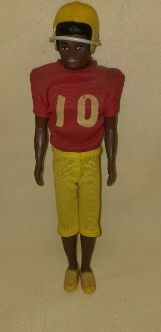 Vintage Topper Dawn Doll Van Football Player All Orig.  Rare $99.  99