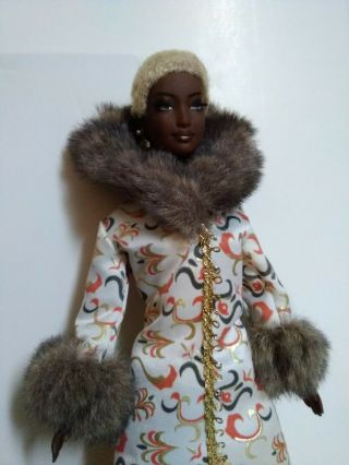 Mattel 1991 African American doll with short blonde hair,  Barbie ? Rare 2